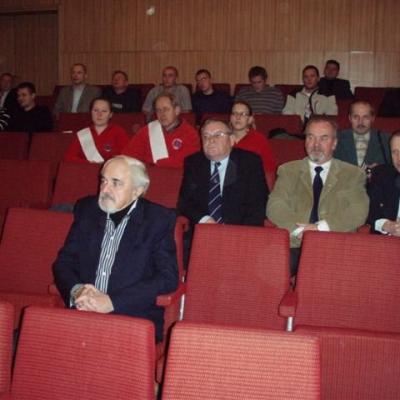 Na Pierwszym Planie Pan Jerzy Gawroniak Kierownik Druzyny Wopr W Golubiu